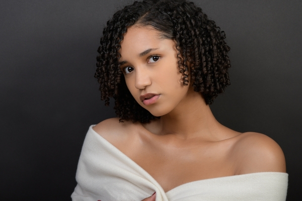 Aisha Van Raemdonck