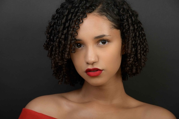 Aisha Van Raemdonck