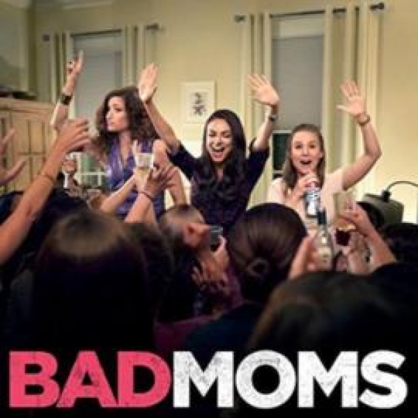 Bad Moms 2 Casting A Strip Club Scene